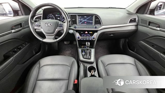 Hyundai Avante AD id 3925169 из Кореи 17