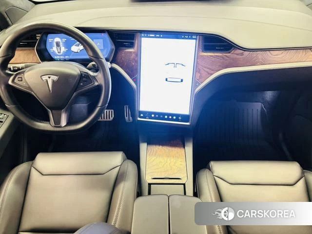 Tesla Model X id 4213001 из Китая 18