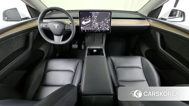 Tesla Model Y id 3716343 из Кореи 17