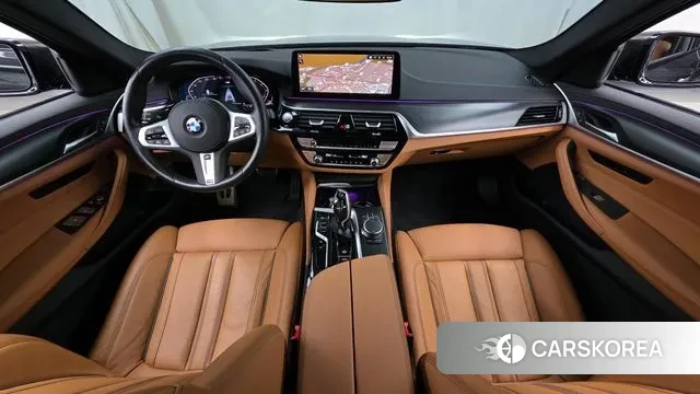 BMW 5 Series (G30) id 3497245 из Кореи 17