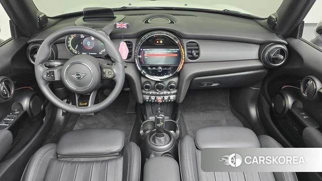 Mini Cooper S Convertible id 3841833 из Кореи 17