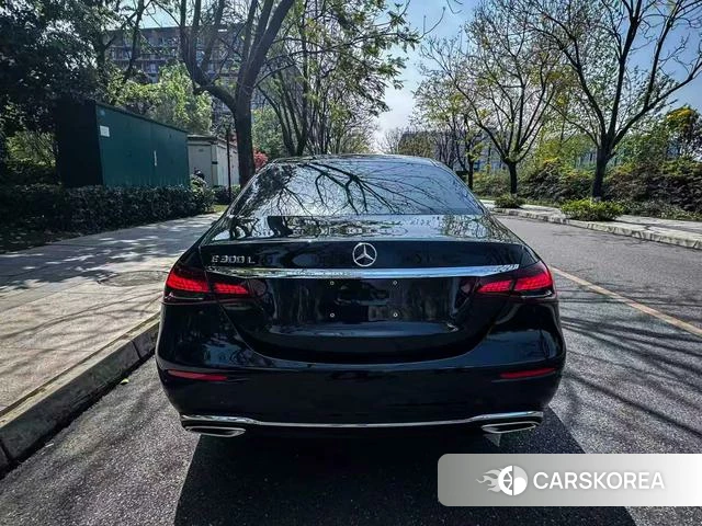 Mercedes-Benz E-class id 4277776 из Китая 19