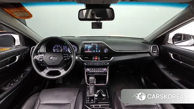 Hyundai Grandeur IG id 3039478 из Кореи 17