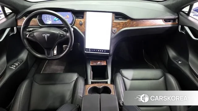 Tesla Model S id 3723441 из Кореи 17