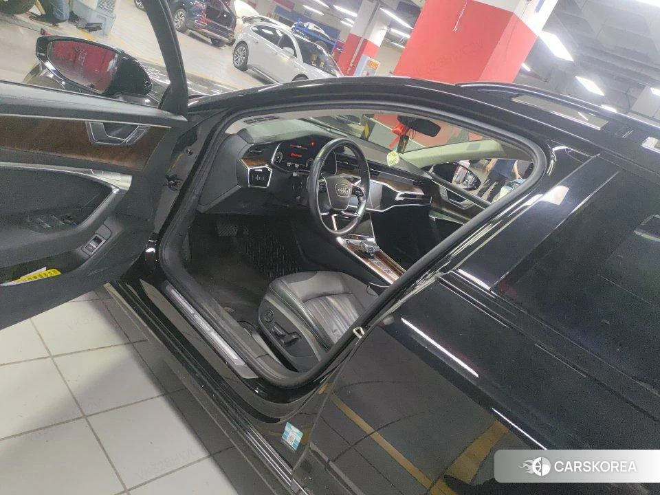 Audi A6 (import) id 4498905 из Китая 7