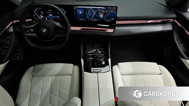 BMW 5 Series (G60) id 4242786 из Кореи 28