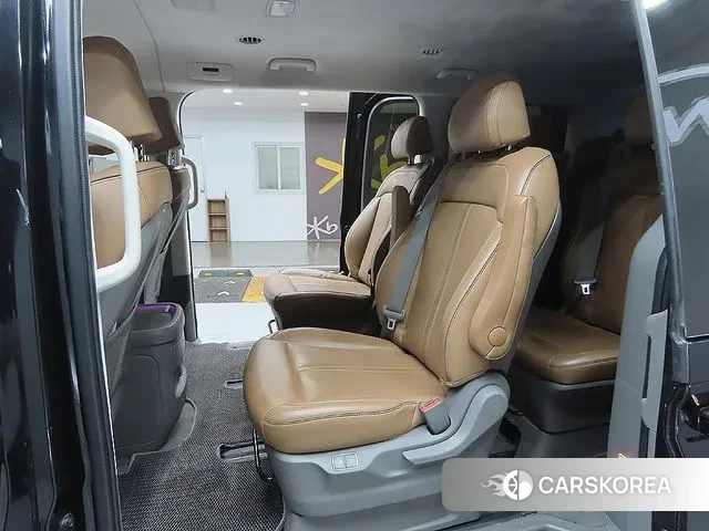 Hyundai Staria id 3488499 из Кореи 17