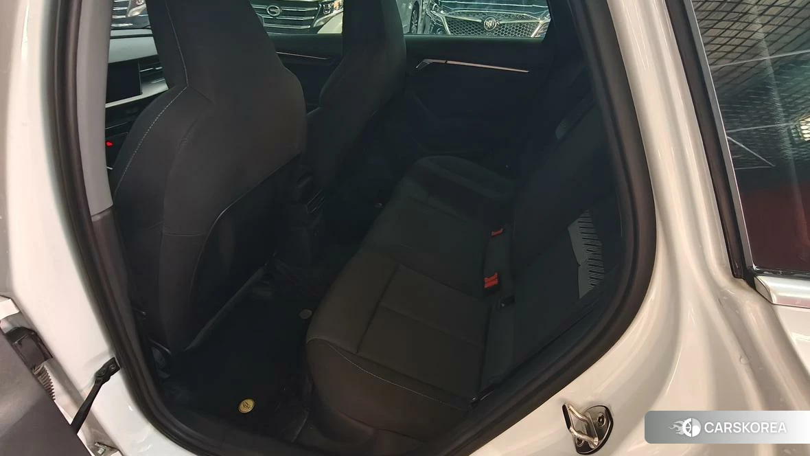 Audi A3 id 4467487 из Китая 7