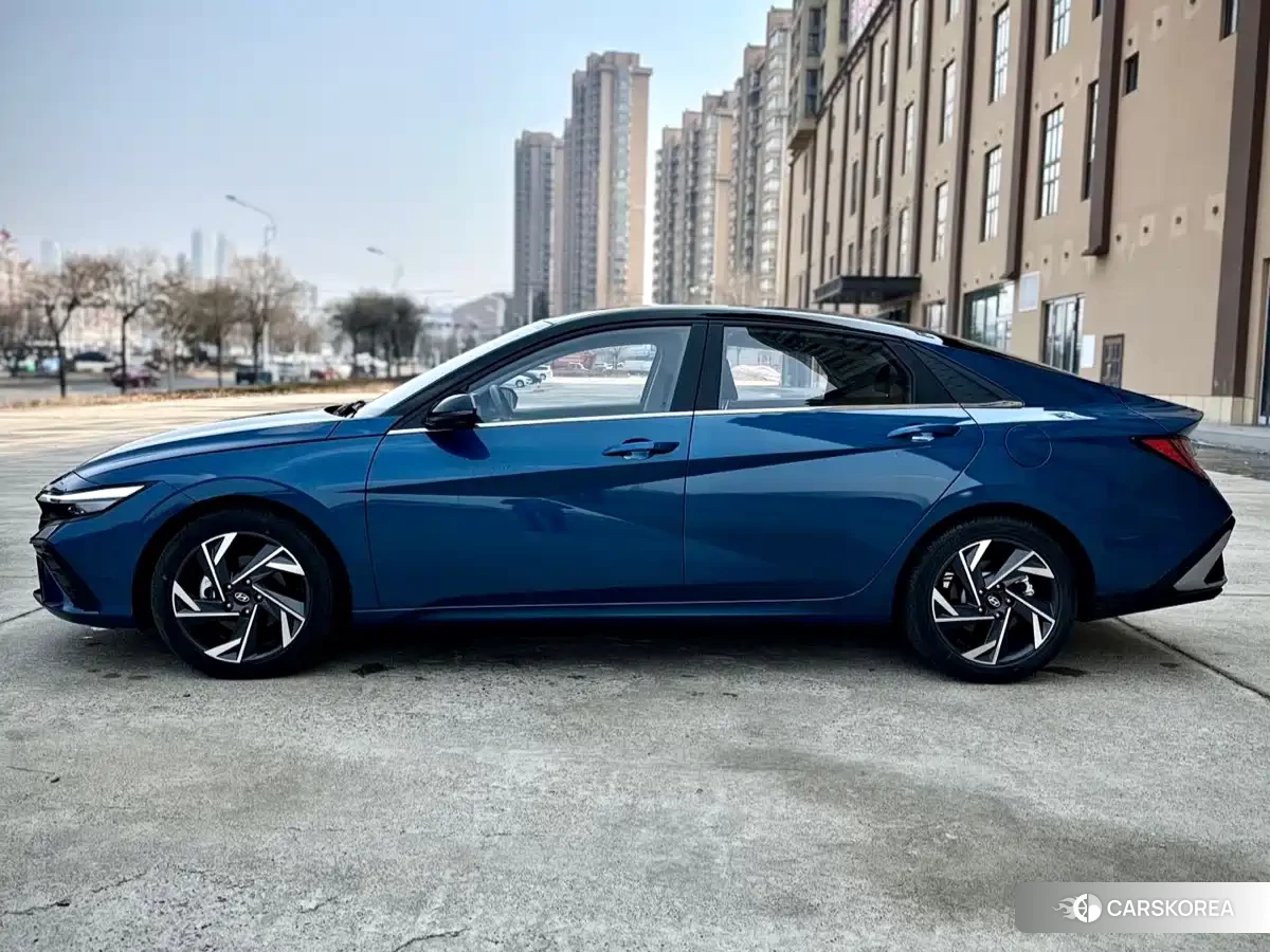Hyundai Elantra id 4538766 из Китая 21