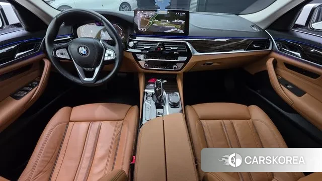 BMW 5 Series (G30) id 3596655 из Кореи 17