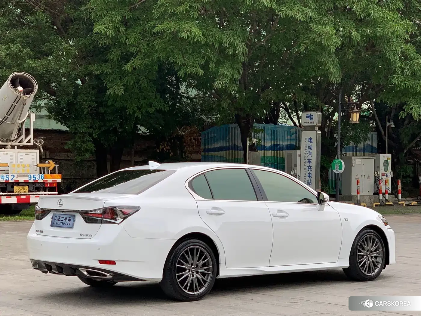 Lexus GS id 4629751 из Китая 13