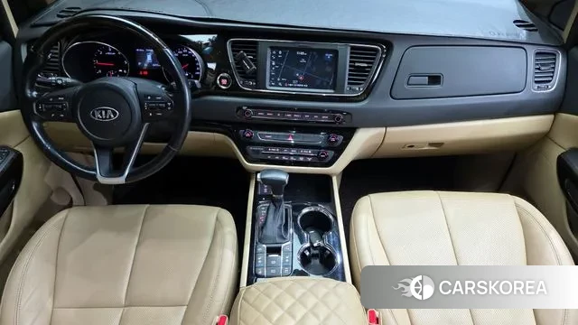 Kia The New Carnival id 3514985 из Кореи 17