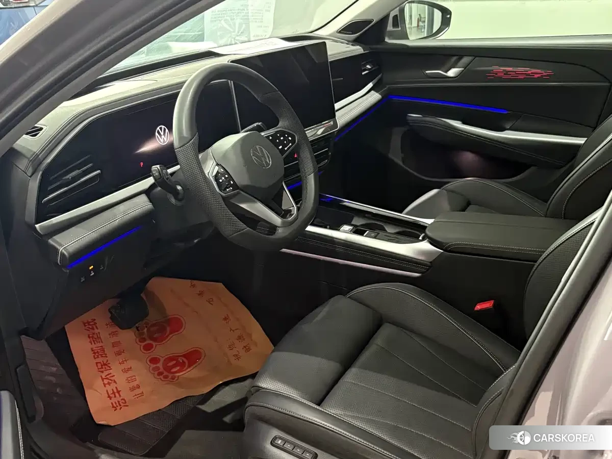 Volkswagen Passat id 4583723 из Китая 7