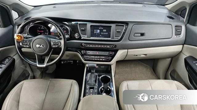 Kia The New Carnival id 4943964 из Кореи 32