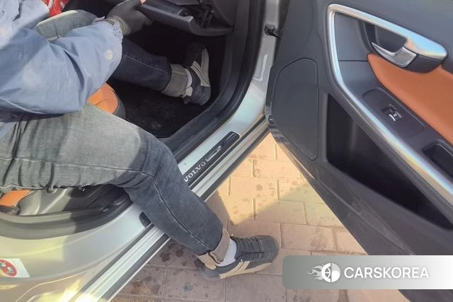 Volvo S60 id 4208821 из Китая 14