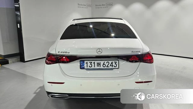 Mercedes-Benz E-Class W214 id 3864112 из Кореи 17
