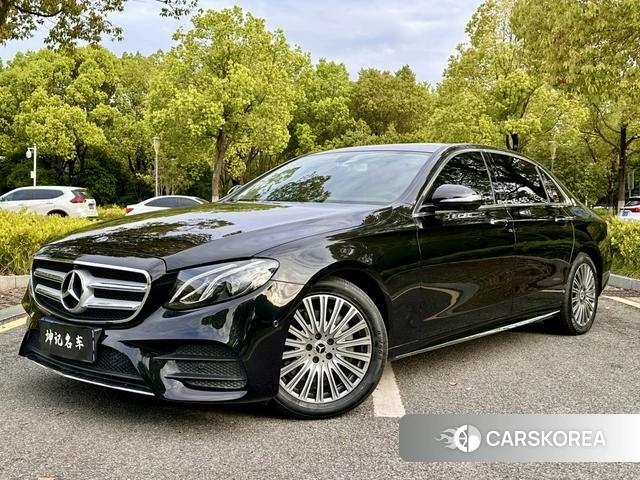 Mercedes-Benz E-class id 4219985 из Китая 21