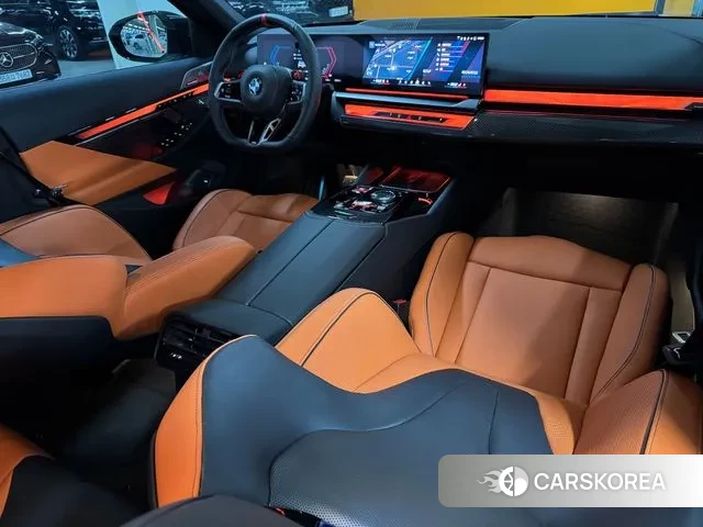 BMW M5 (G90) id 3222961 из Кореи 17