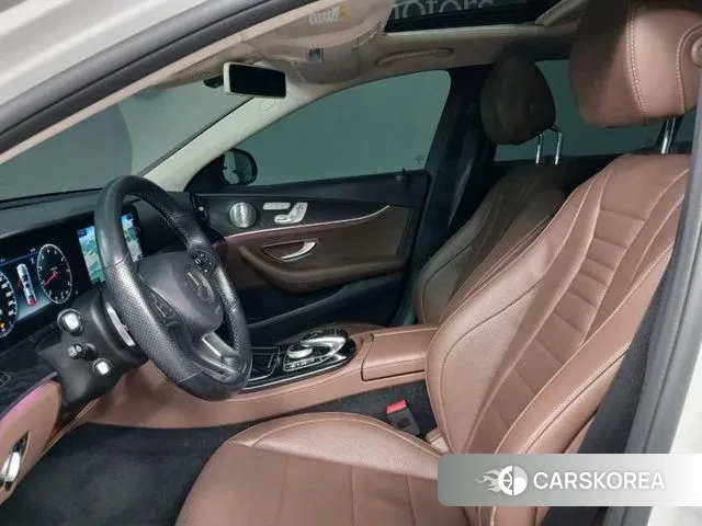 Mercedes-Benz E-Class W213 id 3494761 из Кореи 16