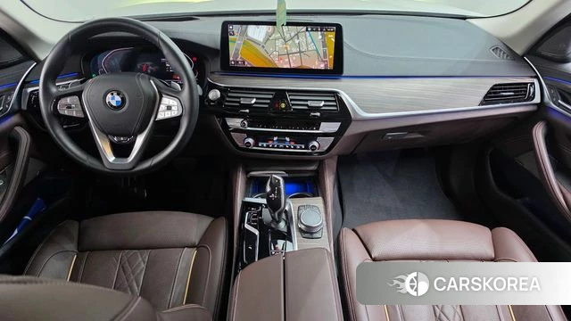 BMW 5 Series (G30) id 4917660 из Кореи 31