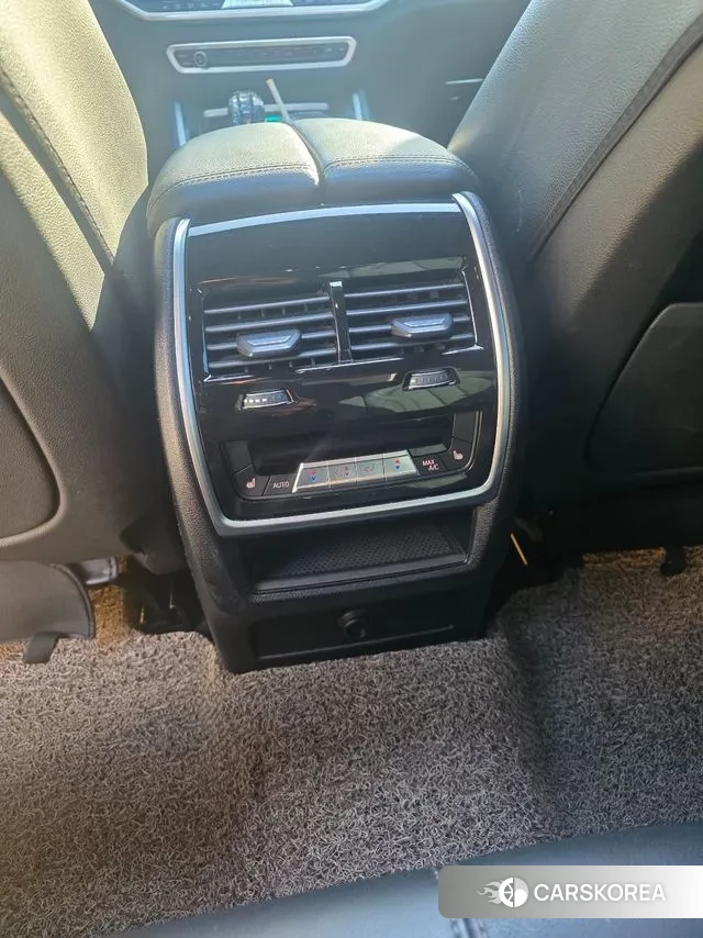 BMW X6 (G06) id 3447808 из Кореи 12