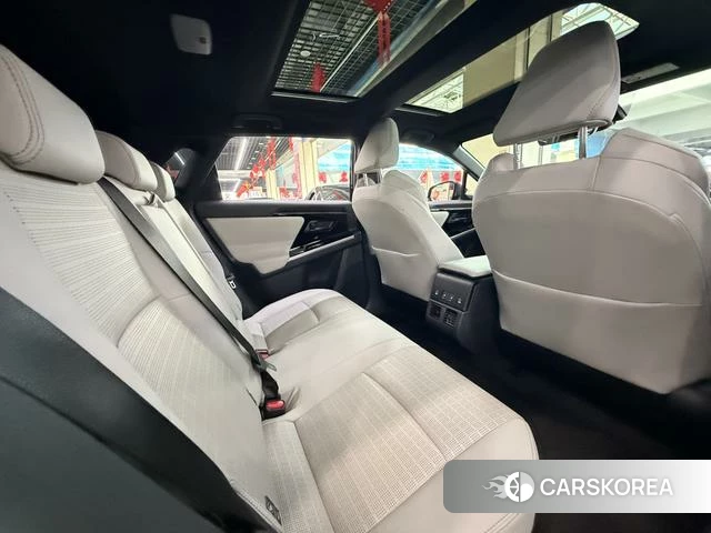 Toyota FAW bZ4X id 4207942 из Китая 24
