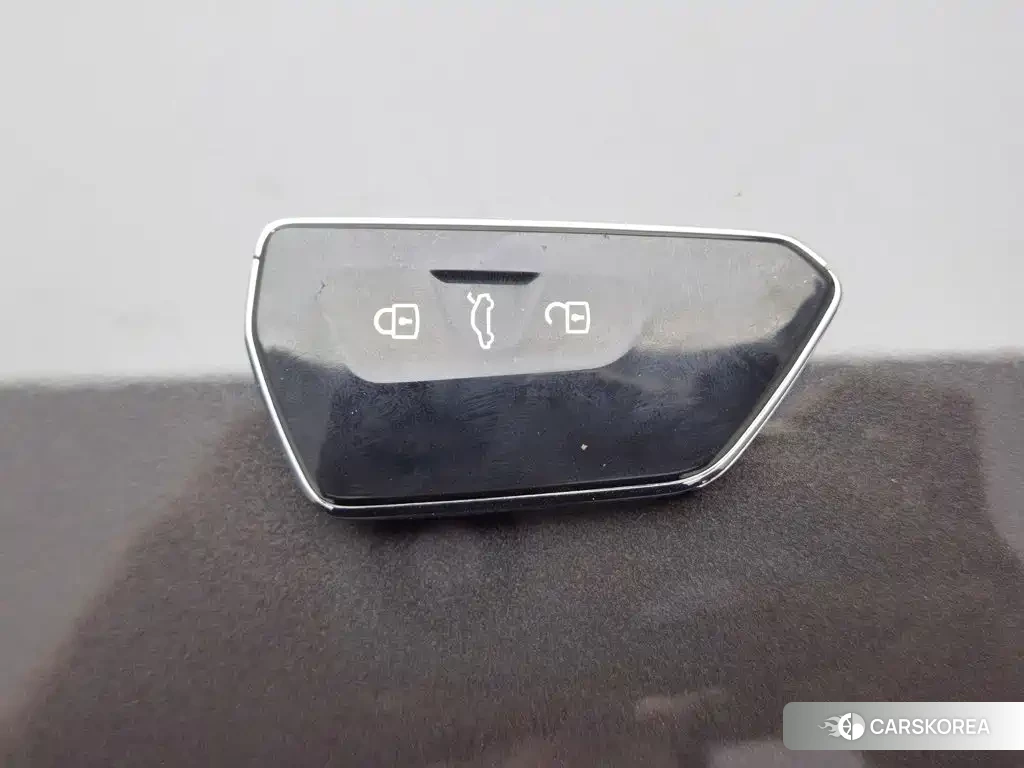 Volkswagen Range patrol id 4607155 из Китая 21