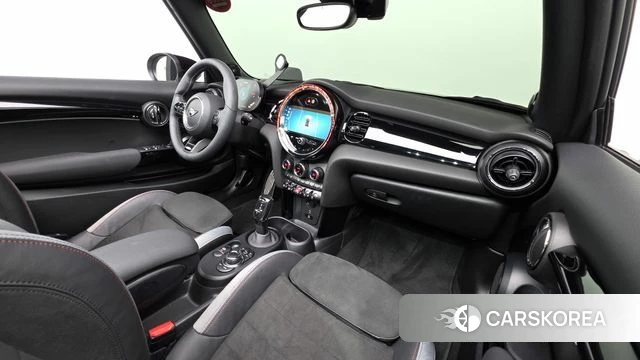 Mini Cooper S Convertible id 4612712 из Кореи 17