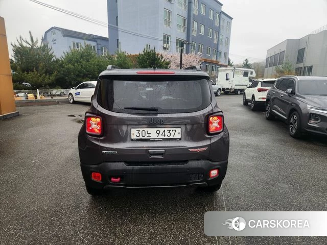Jeep Renegade id 3917209 из Кореи 14
