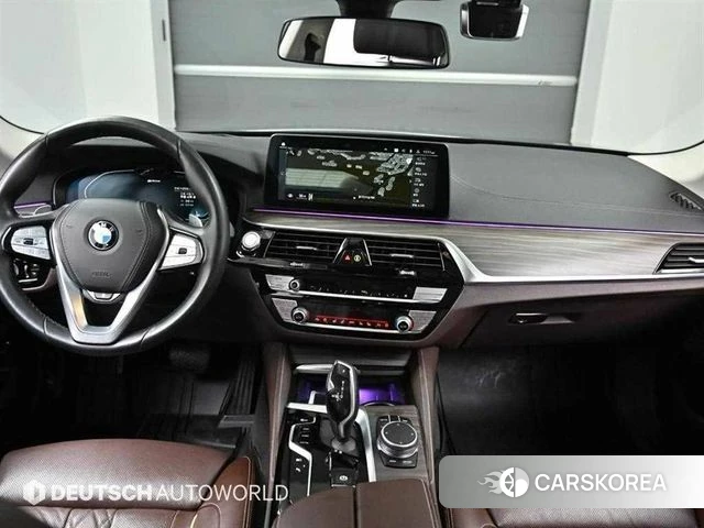 BMW 5 Series (G30) id 4550932 из Кореи 17