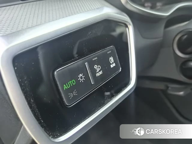 Audi A6L id 4300034 из Китая 16
