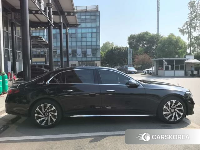Mercedes-Benz E-class id 4365906 из Китая 18
