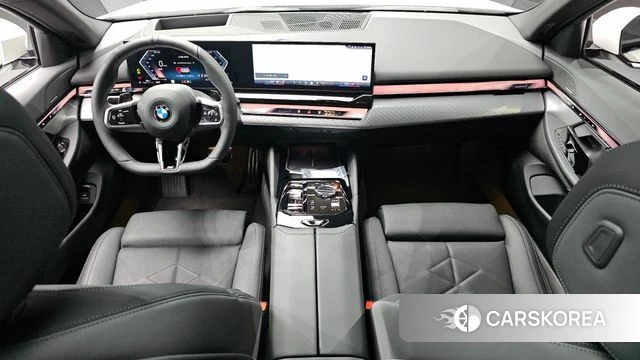 BMW 5 Series (G60) id 4639789 из Кореи 32