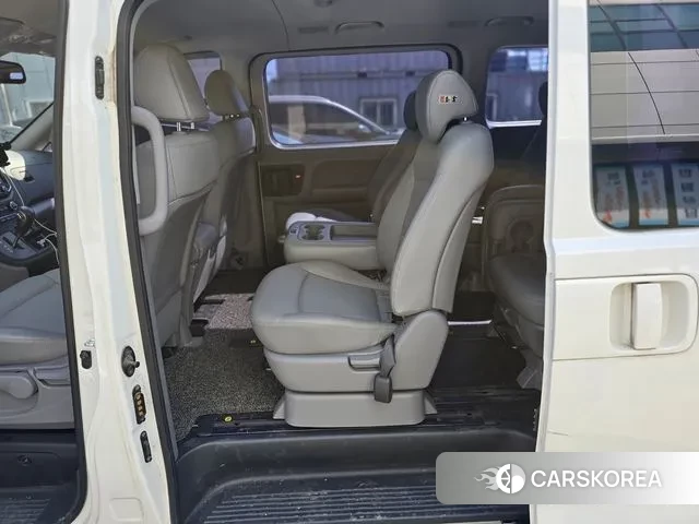 Hyundai The New Grand Starex id 3013685 из Кореи 10