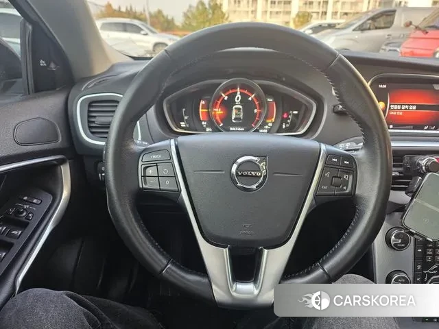 Volvo V40 Cross-Country id 3339469 из Кореи 13