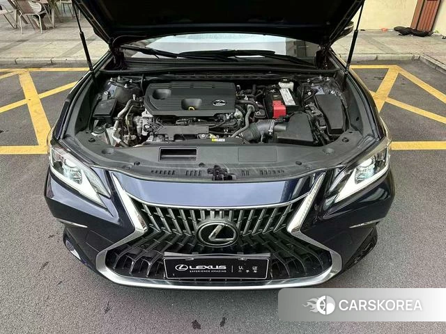 Lexus ES id 4278090 из Китая 23
