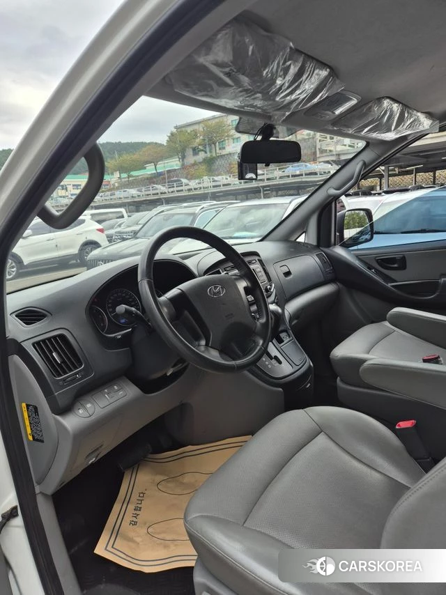 Hyundai The New Grand Starex id 4887327 из Кореи 17