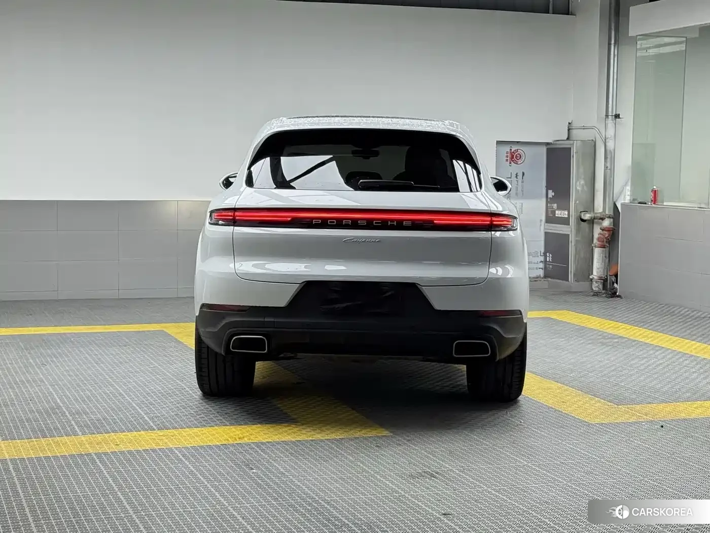Porsche Cayenne id 4576892 из Китая 18