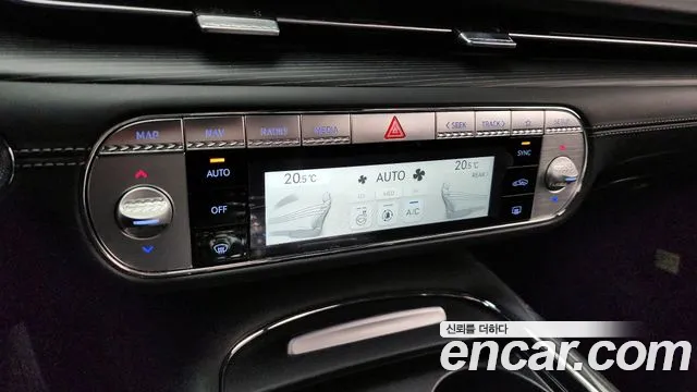 Genesis G90 (RS4) id 2664956 из Кореи 17