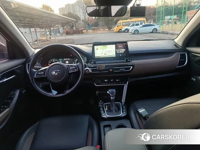 Kia Seltos id 3728168 из Кореи 17