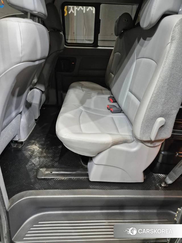 Hyundai The New Grand Starex id 4196786 из Кореи 12