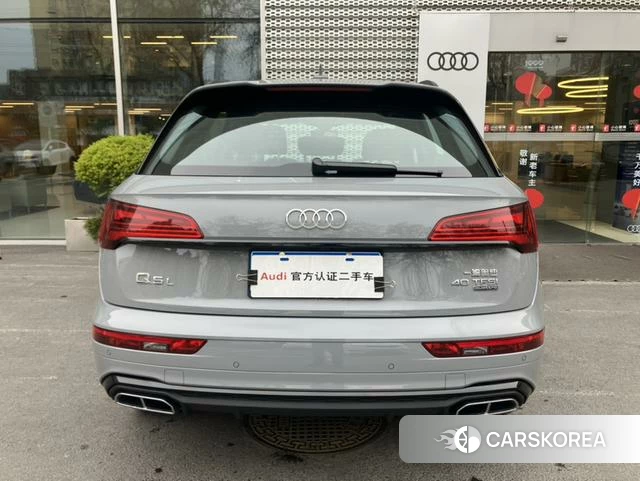 Audi Q5L id 4260489 из Китая 8