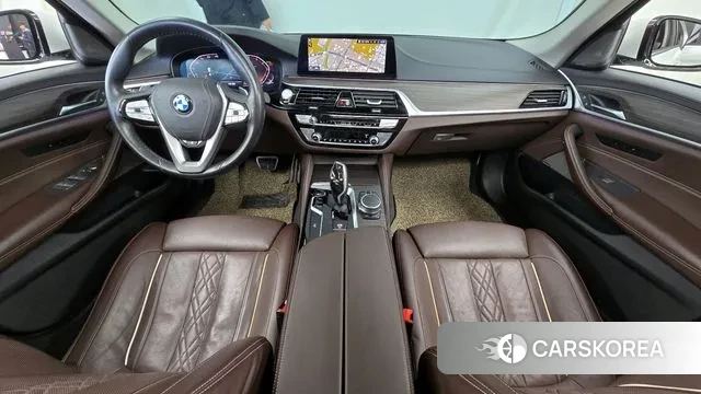 BMW 5 Series (G30) id 3607627 из Кореи 17