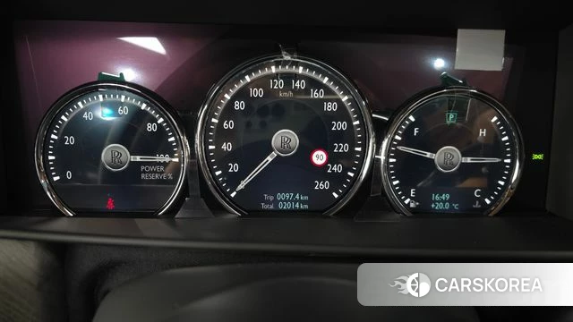 Rolls-Royce Cullinan id 3877282 из Кореи 17