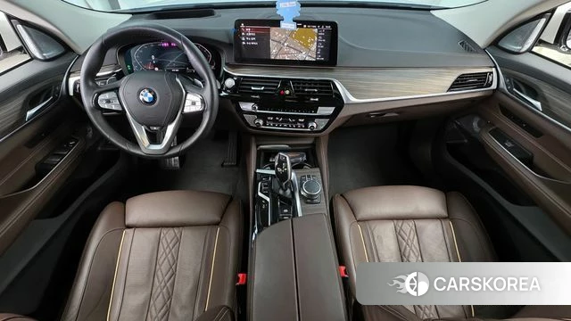 BMW 6 Series GT (G32) id 3851631 из Кореи 17