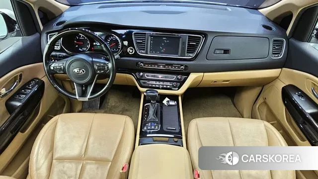 Kia All New Carnival id 3485172 из Кореи 17