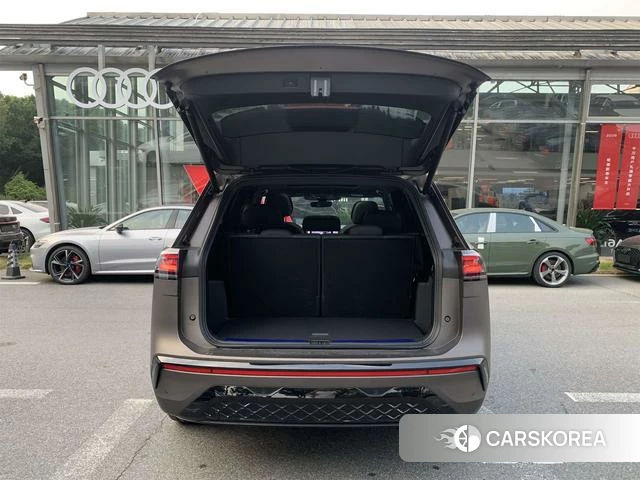 Volkswagen Tourang id 3926921 из Китая 20