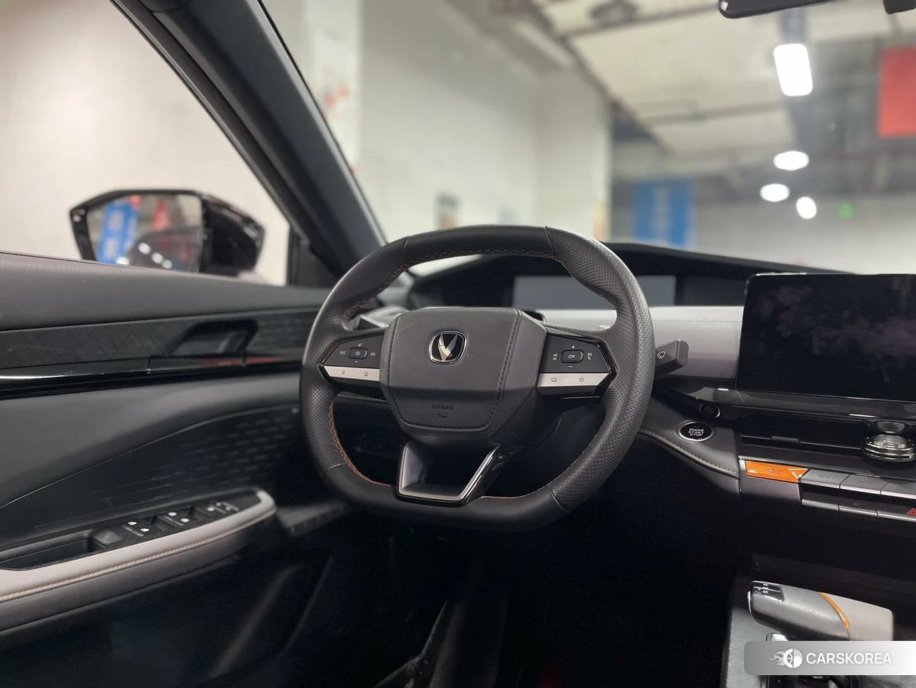 Chang'an UNI-V id 4461390 из Китая 19