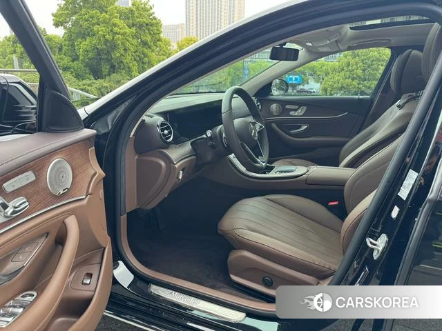 Mercedes-Benz E-class id 4271451 из Китая 7