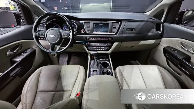 Kia The New Carnival id 3397038 из Кореи 17